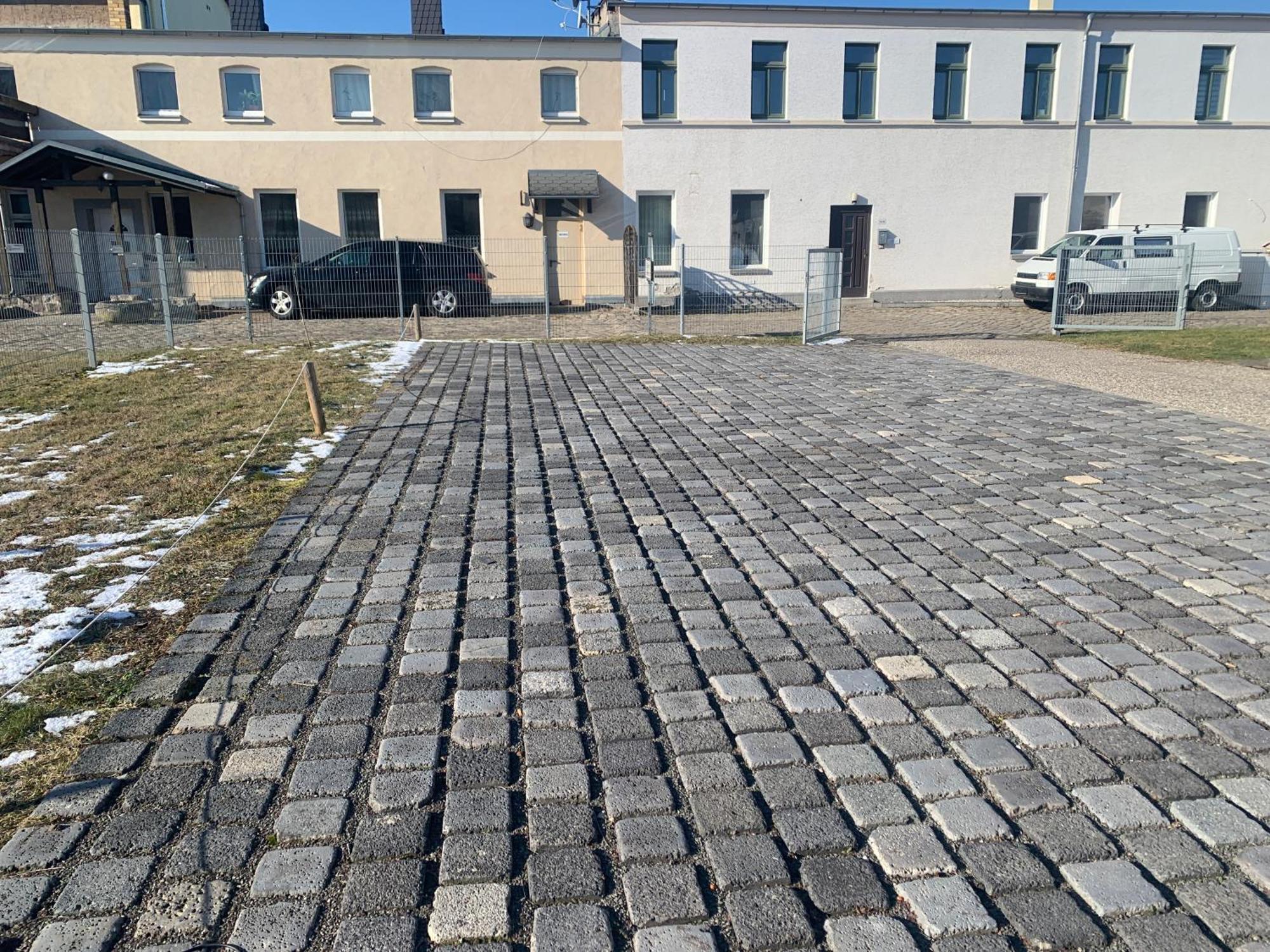 Die Senfbude - Stilvolle & Ruhige Apartments - Parkplatz Inklusive! Lipsk Zewnętrze zdjęcie